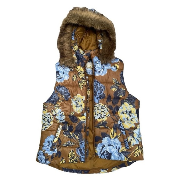 OFFLINE BY AERIE Camel & Blue Rose Puffer Vest with Faux Fur Trimmed Hood - Picture 4 of 5